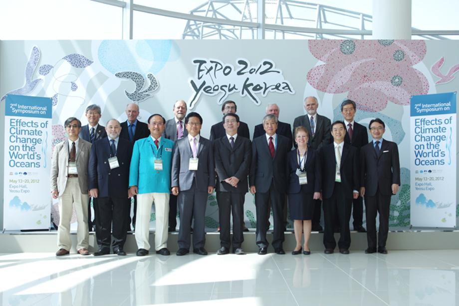 2nd International Symposium: Effects of Climate Change on the World's Oceans_image0