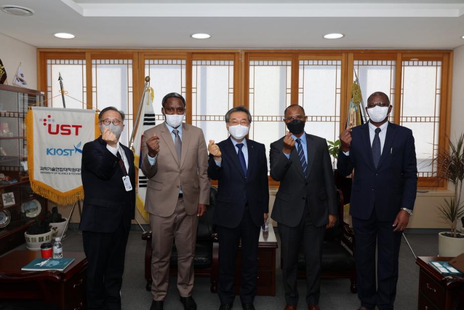 A visit by Tanzania Embassy_image2