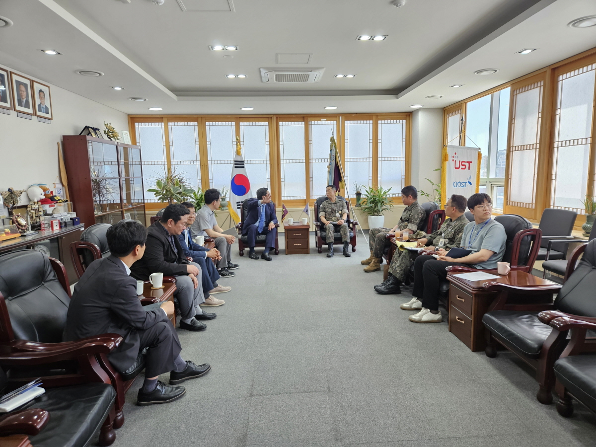 합동참모본부 박진국 군수부장 내방
							