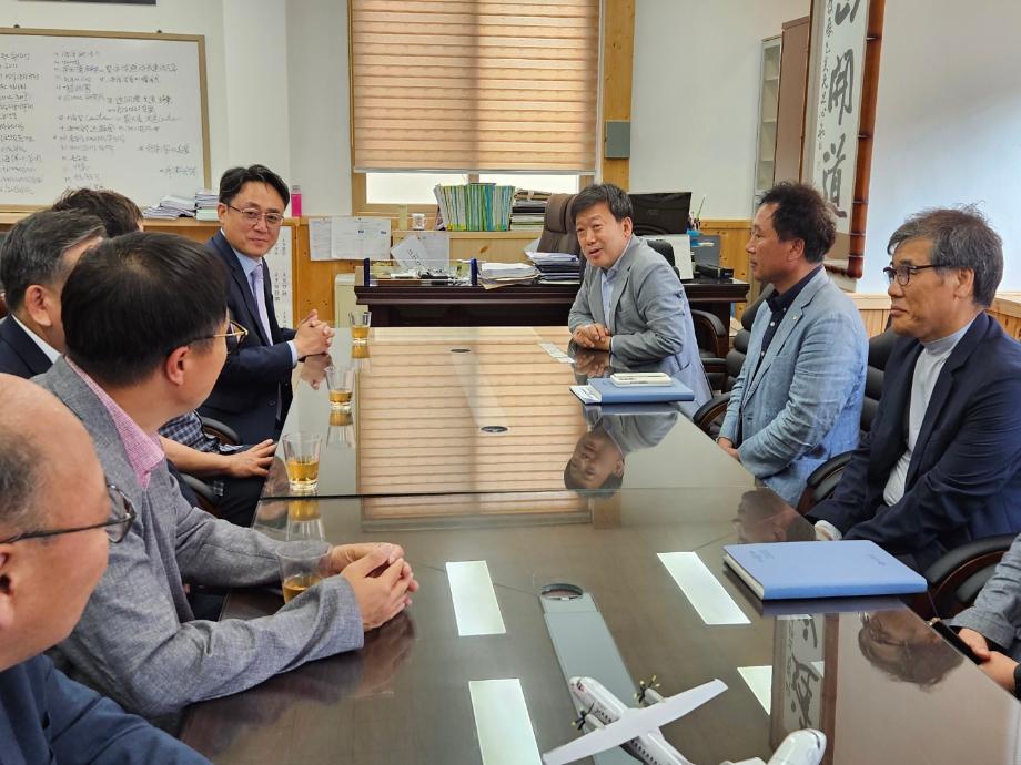 울릉군청 방문_image1