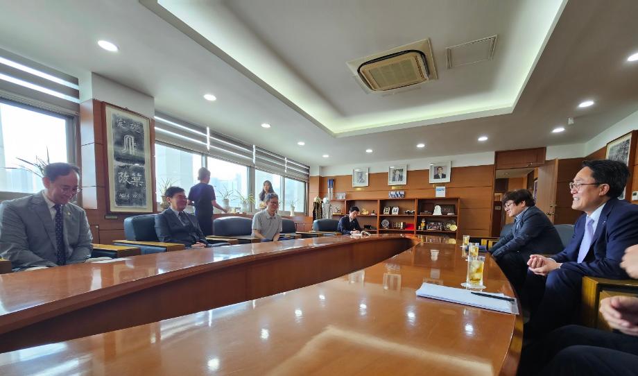 한국해양과학기술원 강도형 원장, 인하대 방문_image1